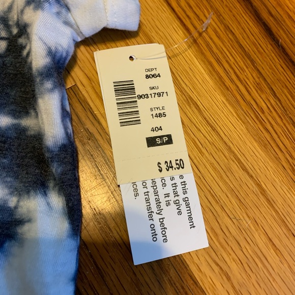 Lace up tie dye t shirt NWT - Picture 4 of 4